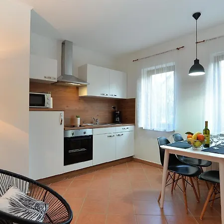 Apartman Fuer 3 Personen Ca 35 Qm In Kukci, Istrien Istrische Riviera Porec